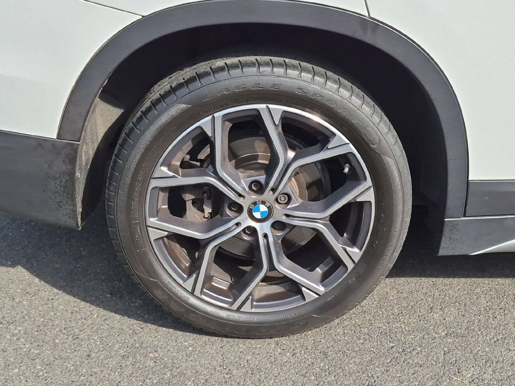Used 2021 BMW X1 xDrive28i w/ Premium Package AWD/4WD image 9