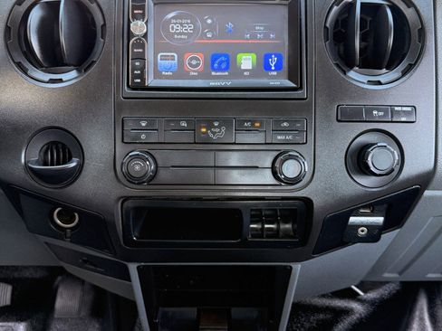 Used 2016 Ford F250 XL w/ Power Equipment Group image 18