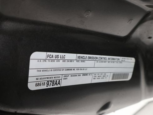 Used 2024 RAM 2500 Laramie w/ Night Edition AWD/4WD image 21