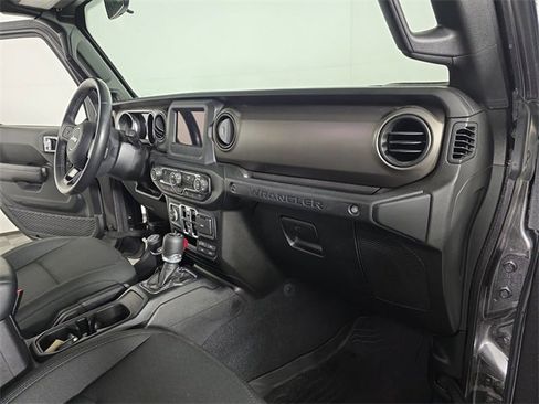 Used 2020 Jeep Wrangler Unlimited Sport image 20