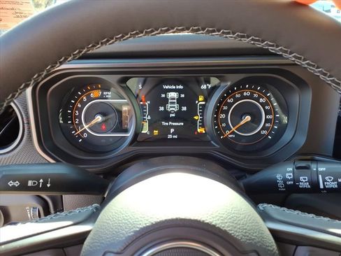 New 2026 Jeep Wrangler Unlimited Rubicon image 19