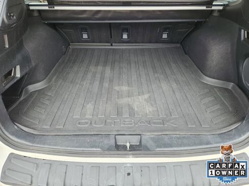 Used 2016 Subaru Outback 2.5i Limited AWD/4WD image 34