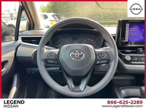 Used 2024 Toyota Corolla LE w/ LE Convenience Package FWD image 13