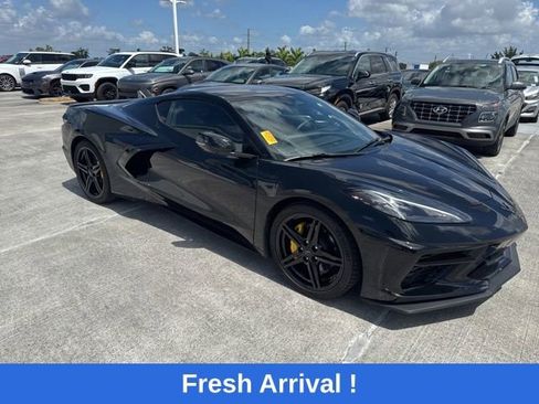 Used 2026 Chevrolet Corvette Stingray Coupe w/ 1LT RWD image 11