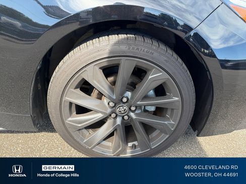 Used 2024 Toyota Corolla XSE FWD image 5