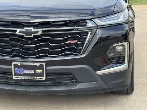 Used 2023 Chevrolet Traverse RS w/ LPO, Floor Liner Package FWD image 10