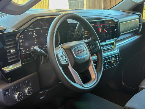 Used 2026 GMC Sierra 1500 Elevation AWD/4WD image 23