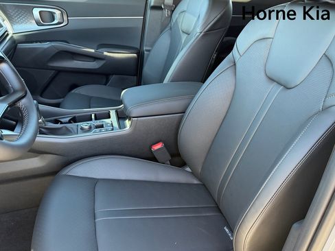 New 2026 Kia Sorento S image 16