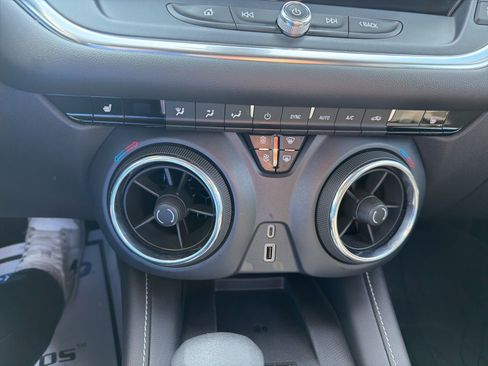 Used 2023 Chevrolet Blazer LT w/ Convenience Package image 15