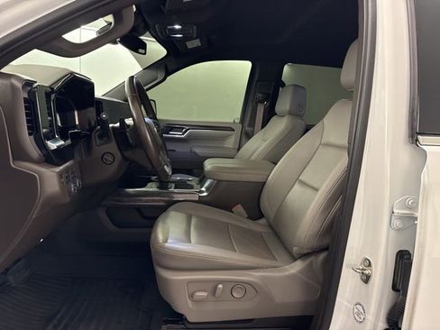 Certified 2023 Chevrolet Silverado 1500 LTZ w/ Z71 Off-Road Package image 28