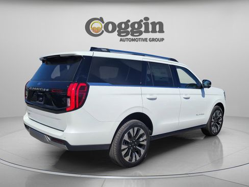 New 2025 Ford Expedition Platinum w/ Platinum Ultimate Package AWD/4WD image 5