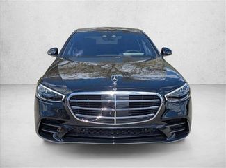 Used 2023 Mercedes-Benz S 580 4MATIC Sedan video 2