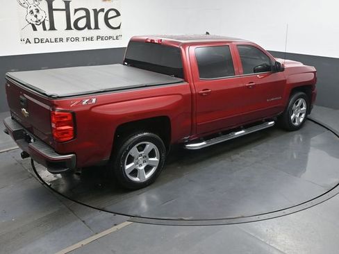 Used 2018 Chevrolet Silverado 1500 LT w/ All Star Edition AWD/4WD image 39
