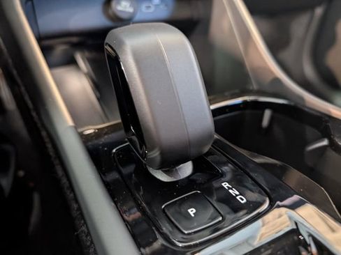 New 2026 Volvo XC40 B5 Ultra w/ Climate Package image 22