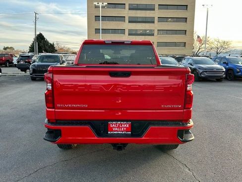 Certified 2026 Chevrolet Silverado 1500 Custom image 7