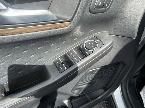 Used 2020 Ford Escape Titanium AWD/4WD image 12