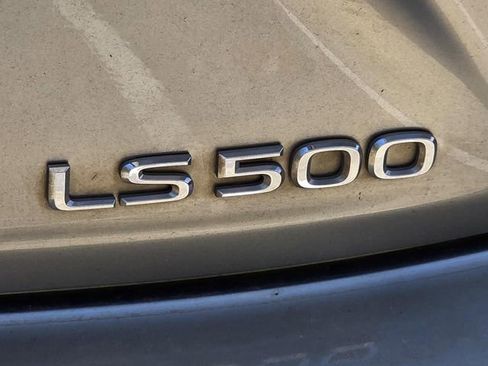 Used 2022 Lexus LS 500 w/ Interior Upgrade Package image 15