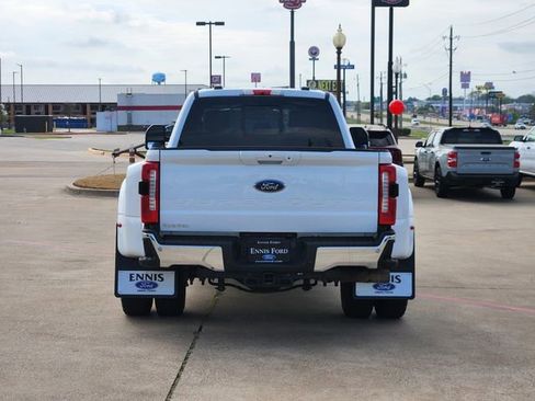 Used 2023 Ford F350 Lariat w/ FX4 Off-Road Package image 5