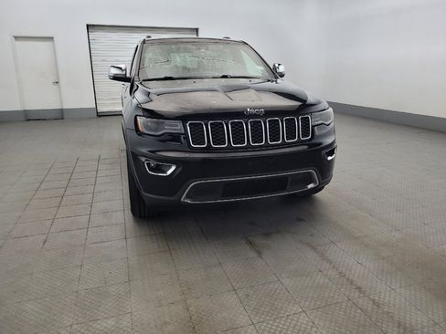 Used 2017 Jeep Grand Cherokee Limited w/ Luxury Group II AWD/4WD image 14