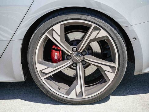 Used 2023 Audi RS 5 Sportback w/ Black Optic Carbon Package image 10