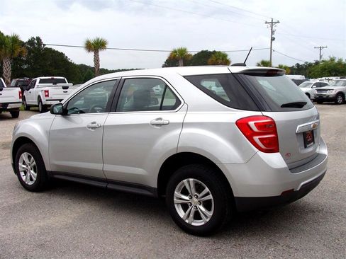 Used 2016 Chevrolet Equinox LS image 5
