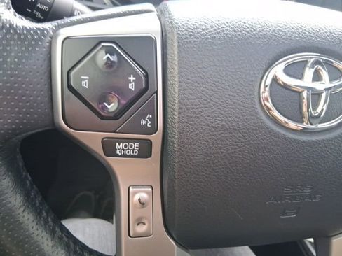 Used 2023 Toyota 4Runner Limited image 22