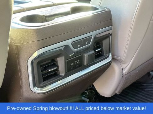 Used 2019 Chevrolet Silverado 1500 LTZ w/ Technology Package AWD/4WD image 19