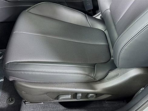 New 2026 Subaru Outback Limited image 19