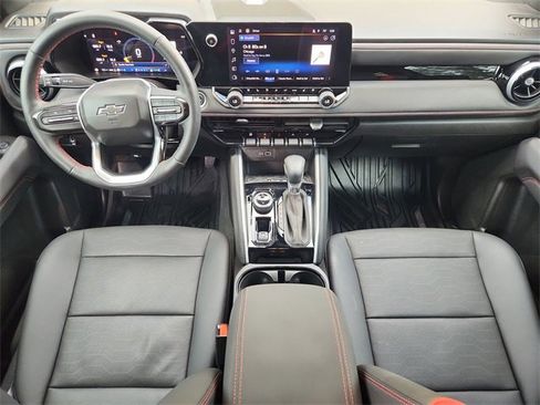 Used 2024 Chevrolet Colorado Z71 w/ Z71 Convenience Package 2 image 20