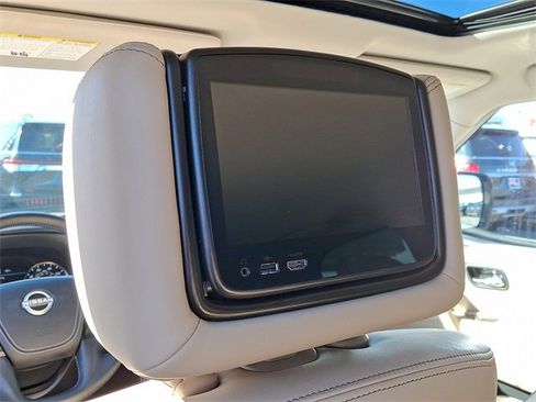 Used 2022 Nissan Armada Platinum w/ Captain's Chairs Package image 27