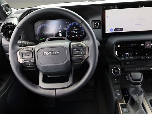 Certified 2026 Toyota Land Cruiser w/ Premium Package AWD/4WD image 14