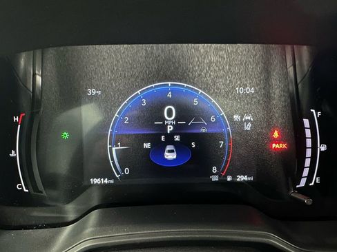 Used 2025 Toyota Corolla SE w/ SE Premium Package image 23