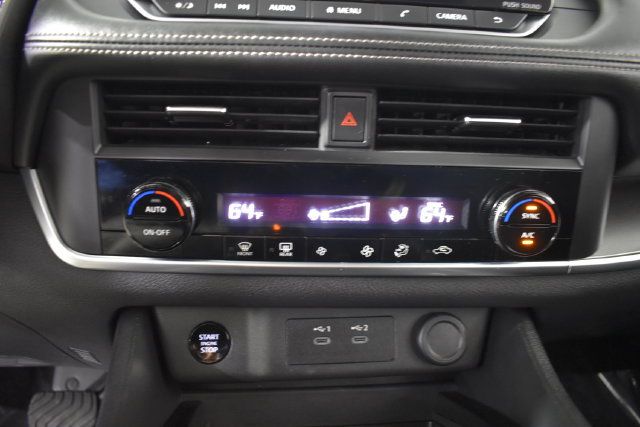 Used 2024 Nissan Rogue SV AWD/4WD image 18