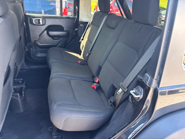 Used 2021 Jeep Wrangler Unlimited Sport AWD/4WD image 9