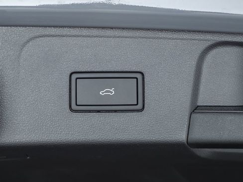 New 2026 Volkswagen Atlas SEL Premium R-Line image 30