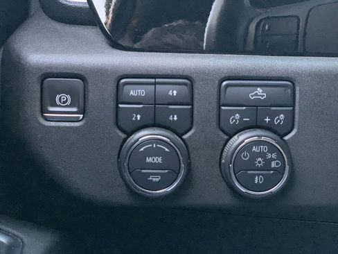 Certified 2024 Chevrolet Silverado 1500 RST w/ Z71 Off-Road Package image 16