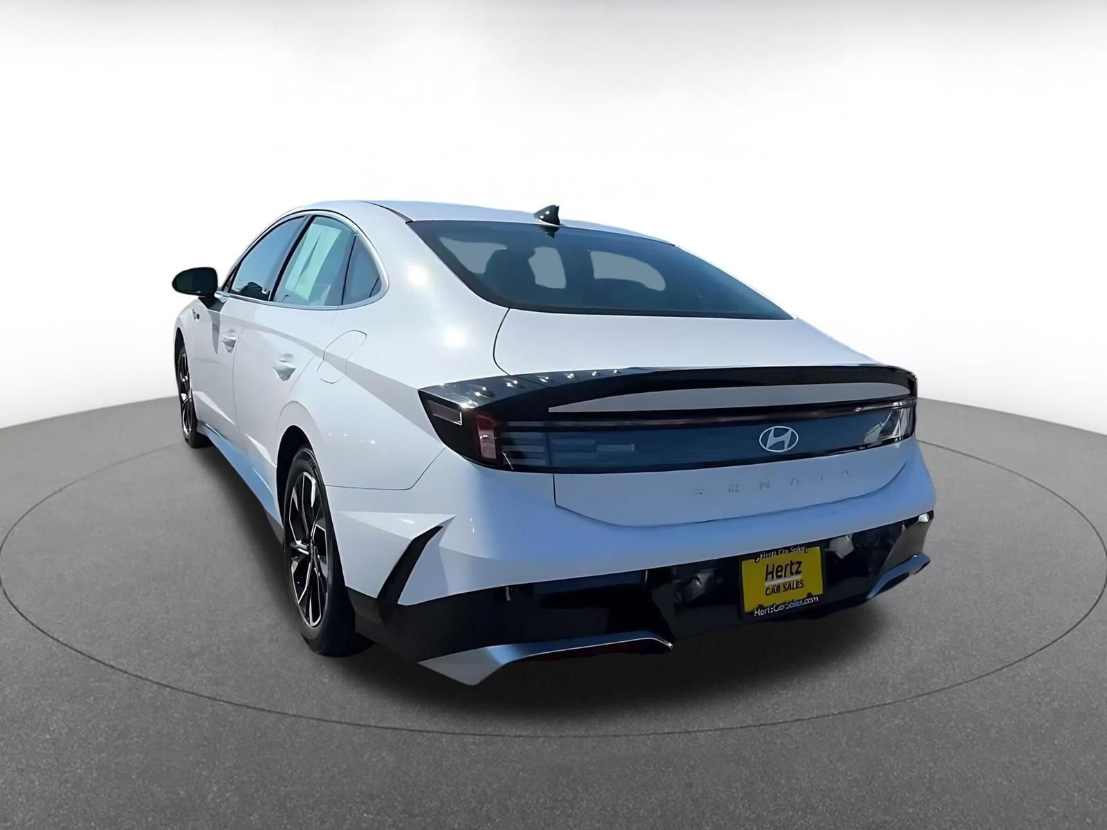 Used 2025 Hyundai Sonata SEL FWD image 10
