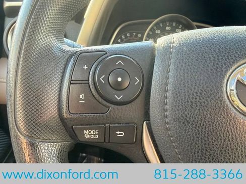 Used 2013 Toyota RAV4 XLE AWD/4WD image 15