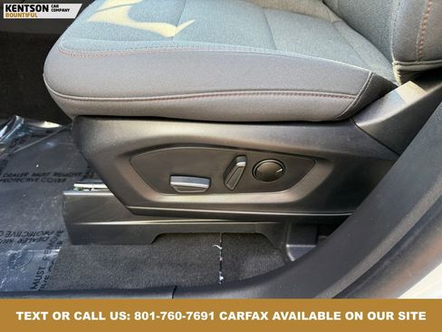 Used 2025 Ford Explorer Active image 27