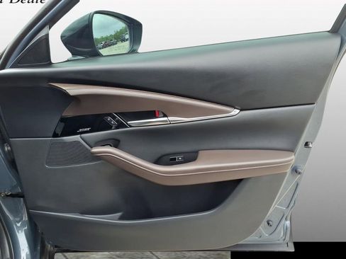 Used 2025 MAZDA CX-30 2.5 Turbo w/ Premium Plus Pkg image 13