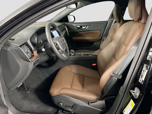 New 2026 Volvo V60 B5 Cross Country Plus w/ Protection Package Premier AWD/4WD image 22