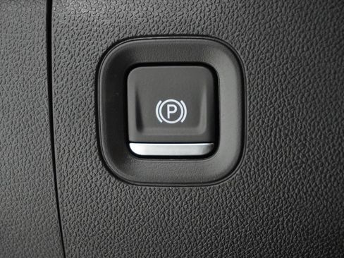 New 2026 Chevrolet Silverado 2500 Custom w/ Custom Value Package image 17