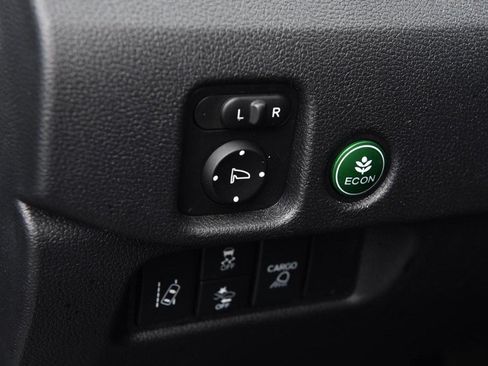 Certified 2025 Honda Ridgeline RTL image 13