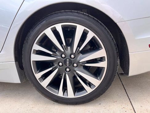 Used 2017 Lincoln MKZ Reserve w/ Climate Package AWD/4WD image 6