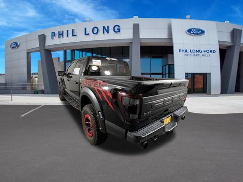 Certified 2023 Ford F150 Raptor w/ Raptor Carbon Fiber Package AWD/4WD image 3