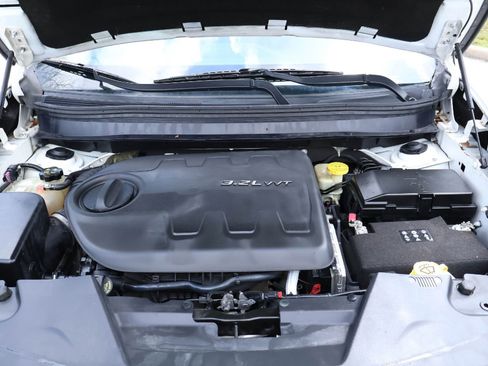 Used 2014 Jeep Cherokee Limited FWD image 9