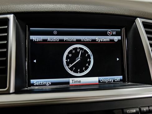 Used 2015 Mercedes-Benz ML 350 4MATIC w/ Premium 1 Package image 36
