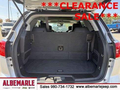 Used 2017 Buick Enclave Premium w/ Experience Buick Package image 5