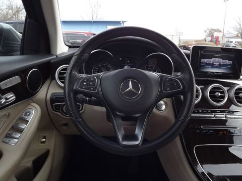 Used 2018 Mercedes-Benz GLC 300 4MATIC image 16