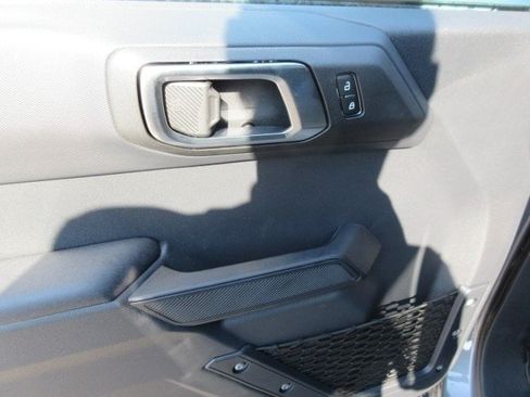 New 2025 Ford Bronco 4-Door AWD/4WD image 15